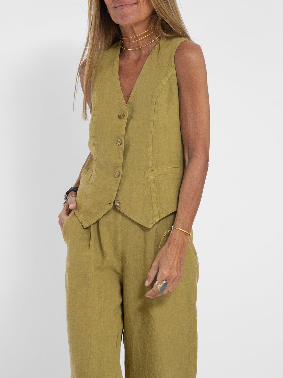 AIRA™ | CONJUNTO CHALECO Y PANTALÓN PIERNA ANCHA