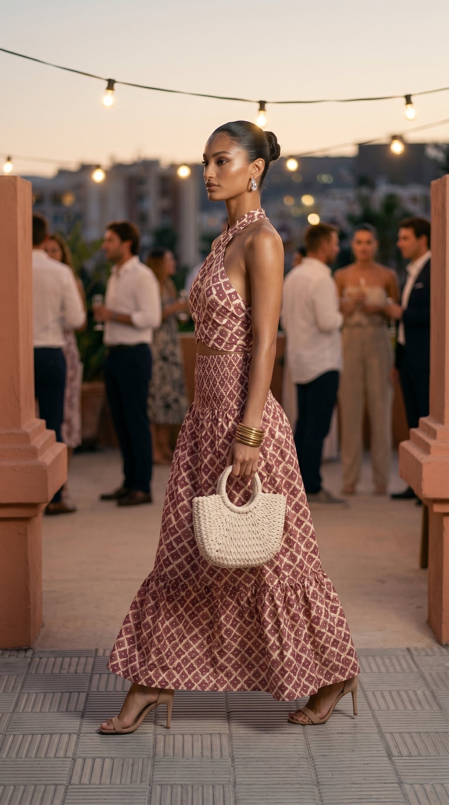 ELSA™ | CONJUNTO MAXI HALTER ESPALDA ABIERTA