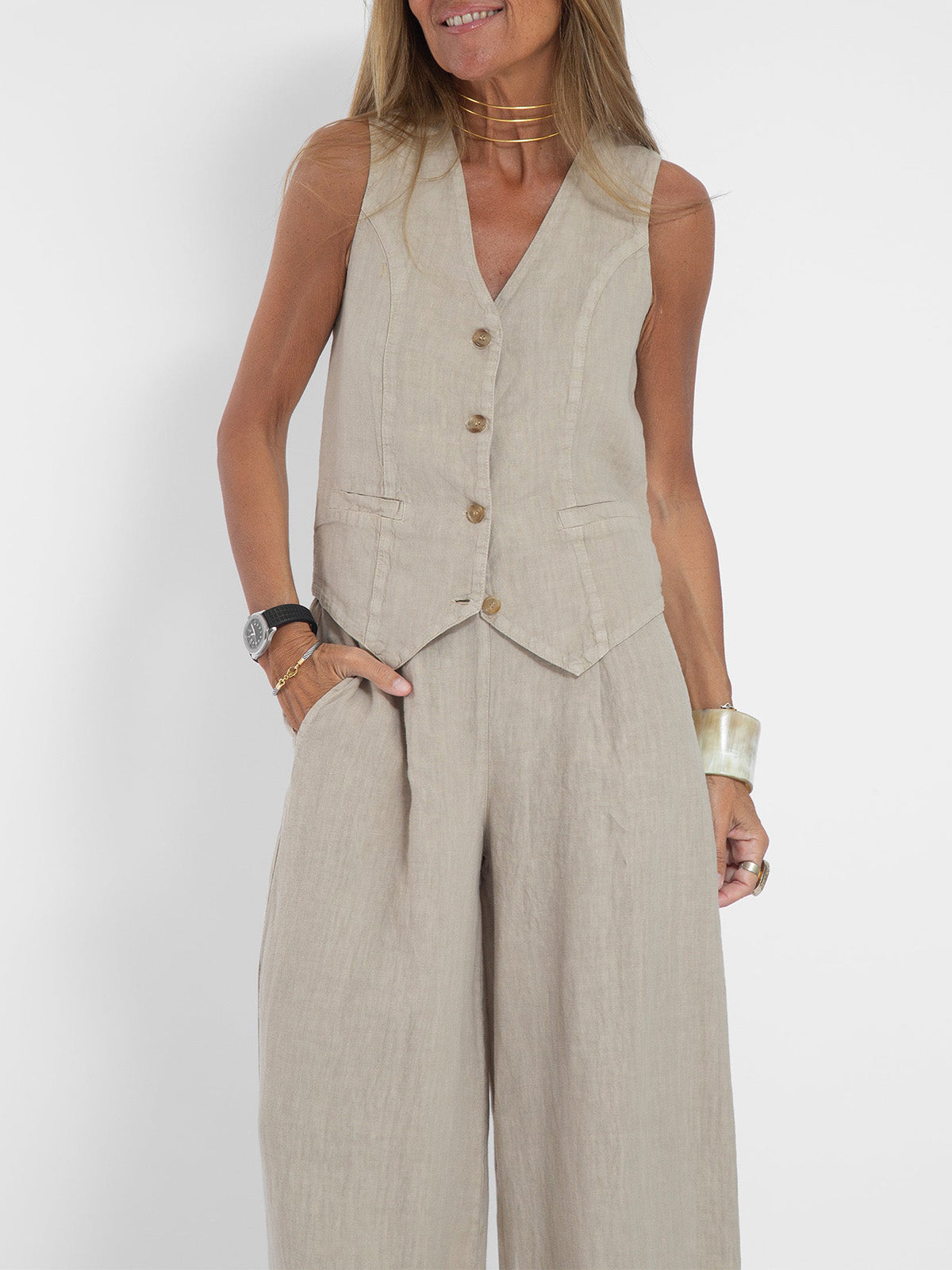 AIRA™ | CONJUNTO CHALECO Y PANTALÓN PIERNA ANCHA